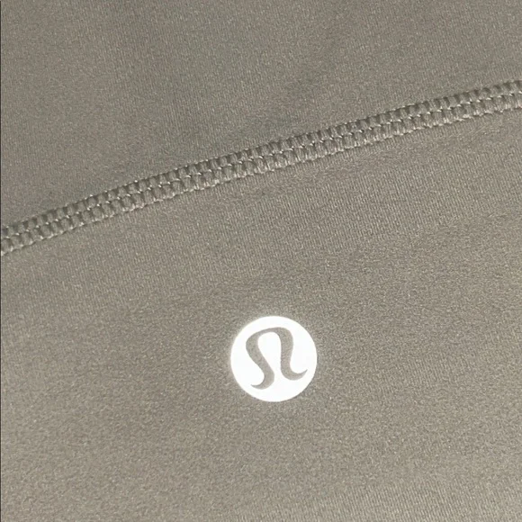 Lululemon Align Asymmetrical Bra *Light Support, A/B Cup
Riverstone size 4 - Picture 9 of 10